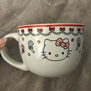 Hello Kitty Candy Cane Christmas 24oz Soup Mug